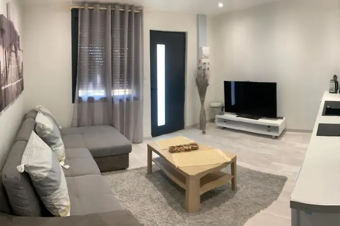 Maylou07 Appartamento Montauban