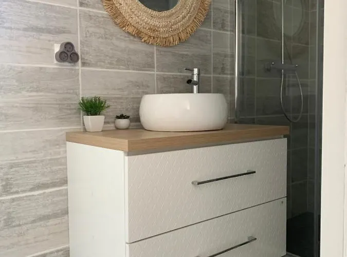 Maylou07 Apartment *